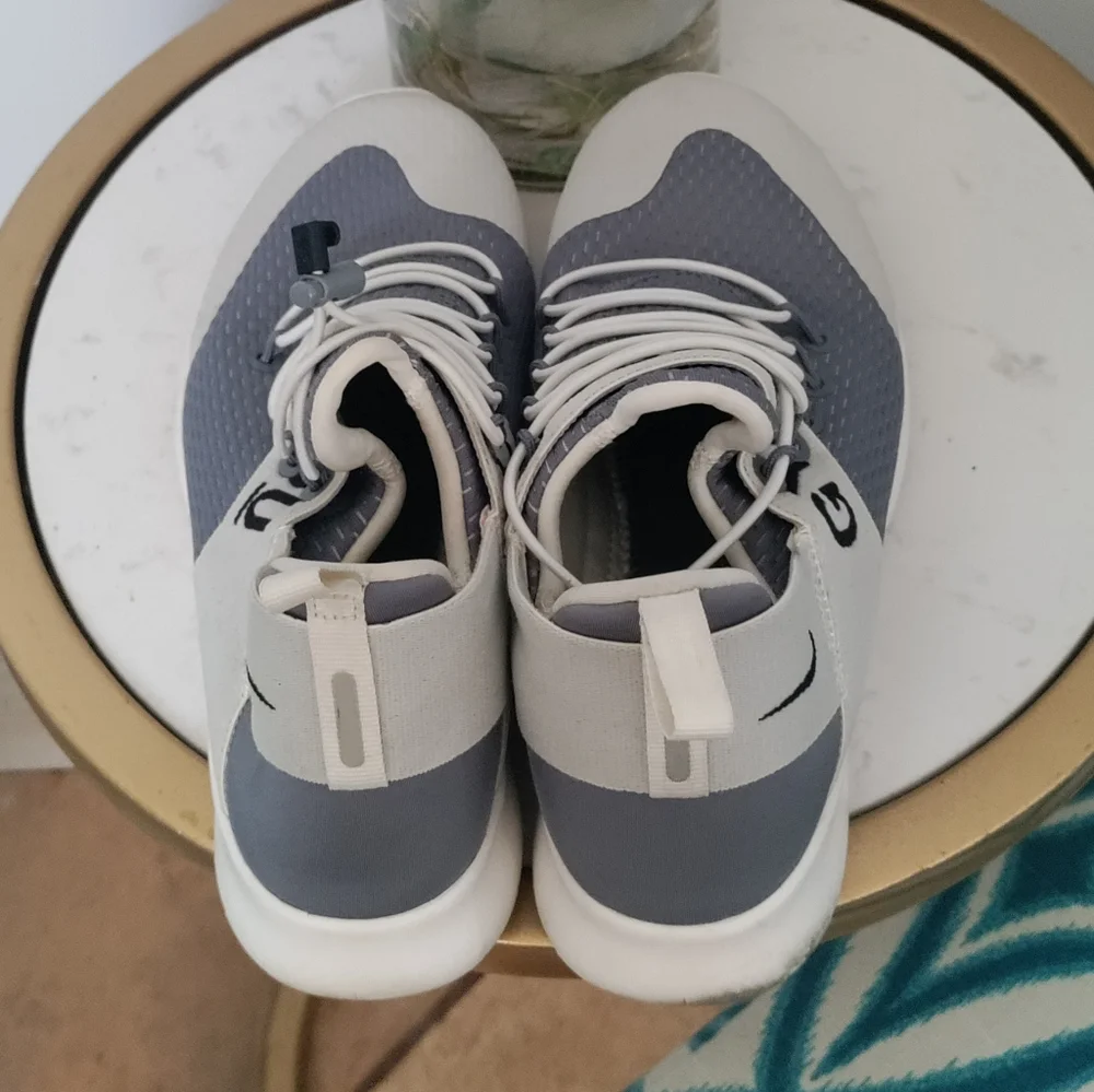 Nike Gyakusou sneakers gray size 7